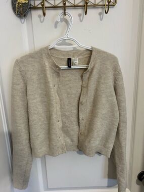 H&M Neutral Cream Cropped Button-Front Women's Cardigan